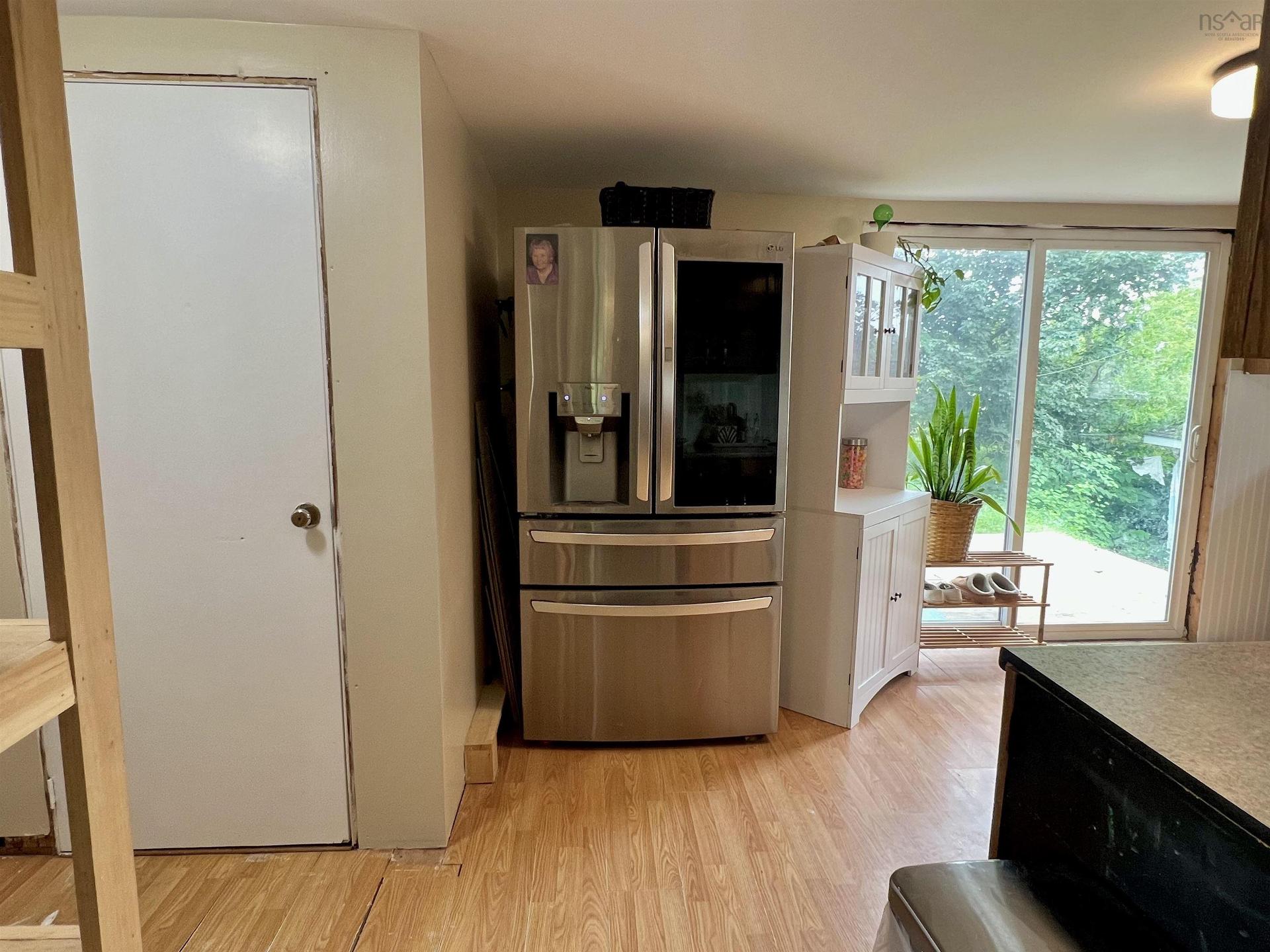 2 Central Avenue, Trenton, NS - Indoor