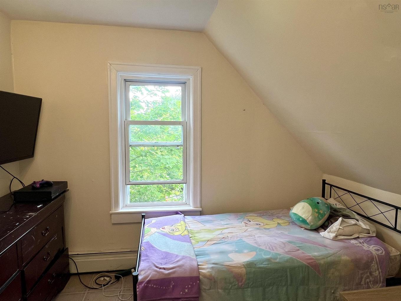 2 Central Avenue, Trenton, NS - Indoor Photo Showing Bedroom