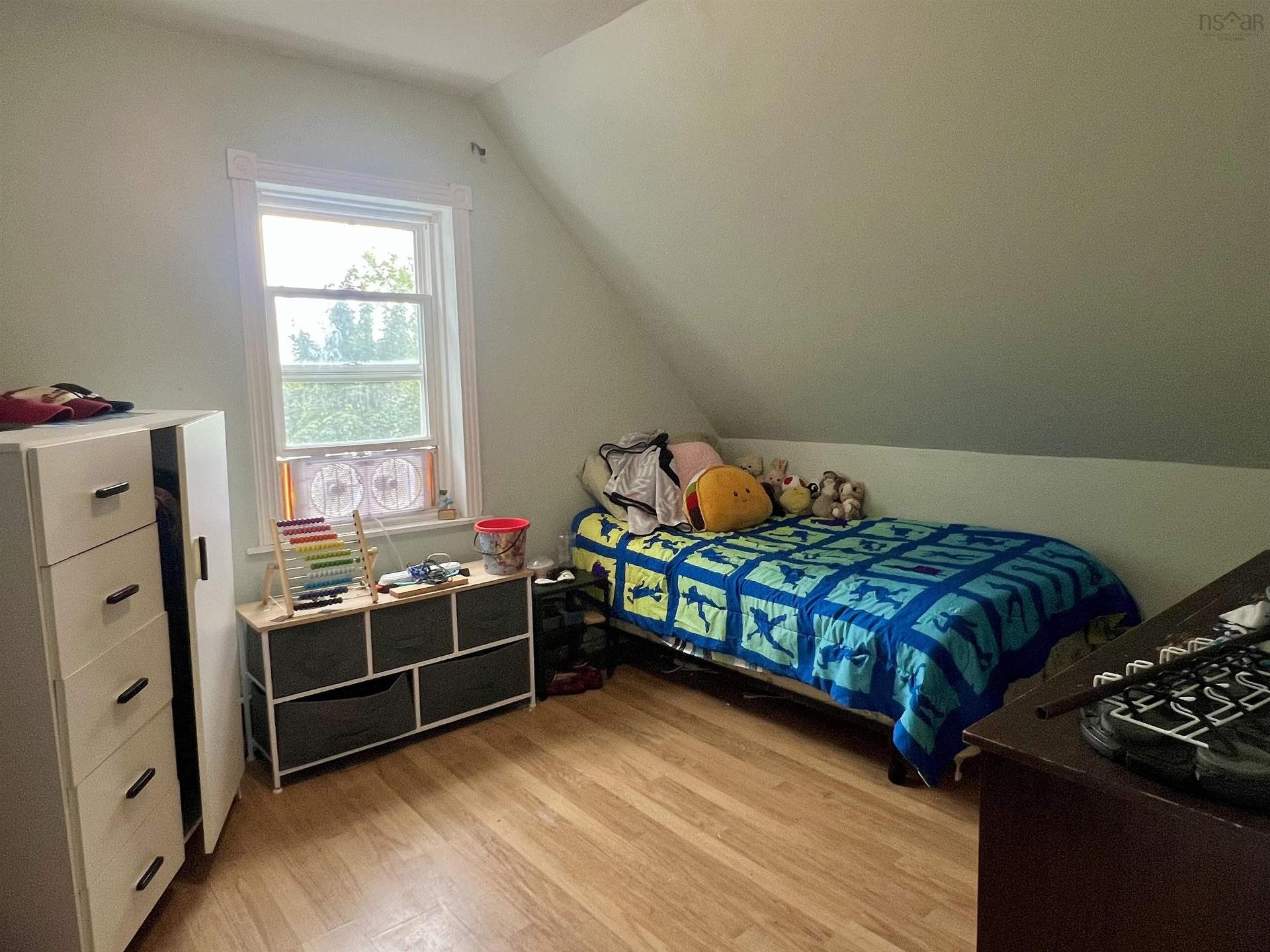 2 Central Avenue, Trenton, NS - Indoor Photo Showing Bedroom