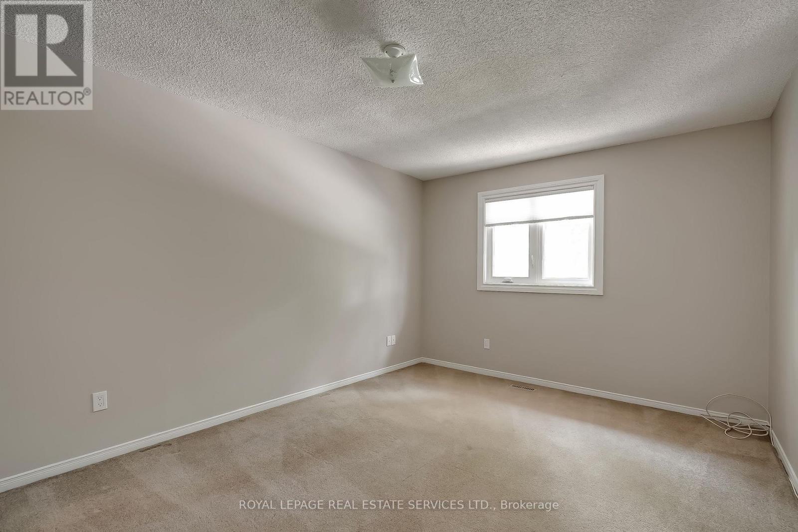 265 Mississaga Street, Oakville, ON - Indoor Photo Showing Other Room