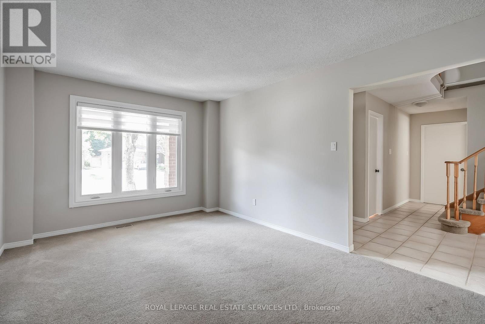 265 Mississaga Street, Oakville, ON - Indoor Photo Showing Other Room