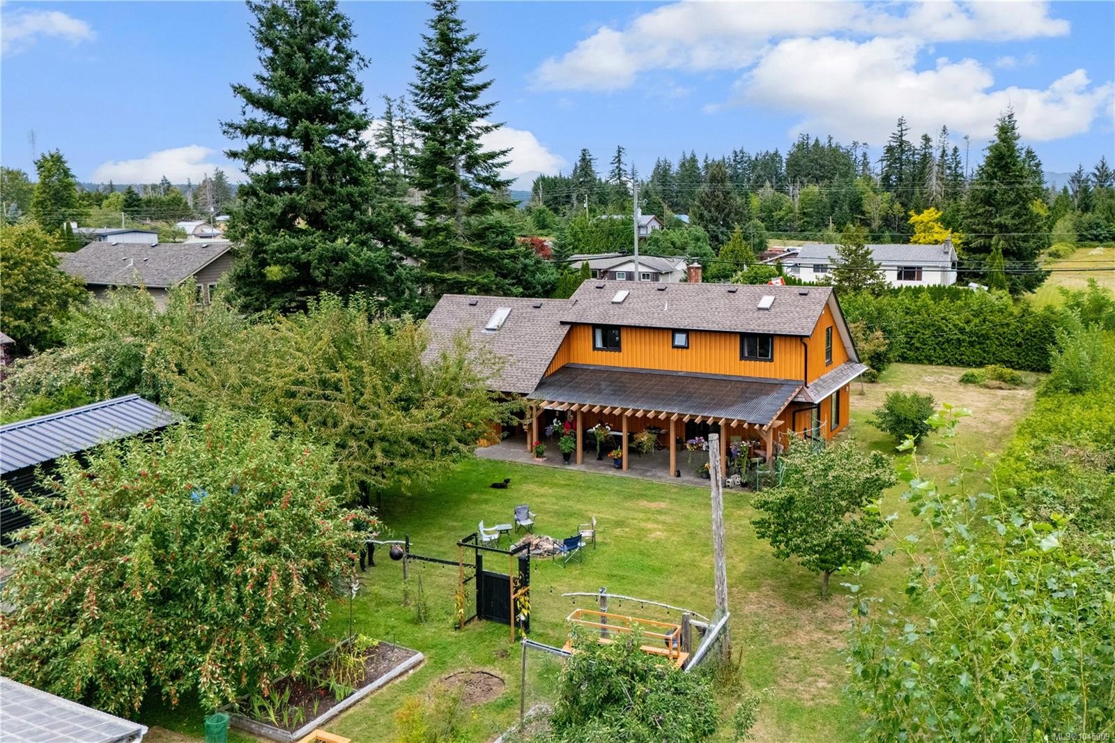 1985 Willis Rd, Campbell River, BC