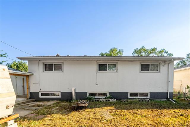 565 Hartford Ave, Winnipeg, MB - Outdoor With Exterior