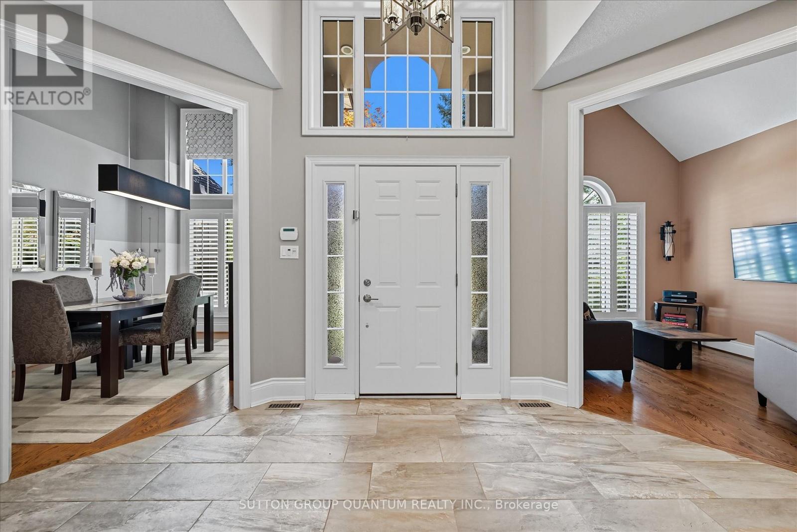 1109 Forestvale Drive, Burlington, ON - Indoor Photo Showing Other Room