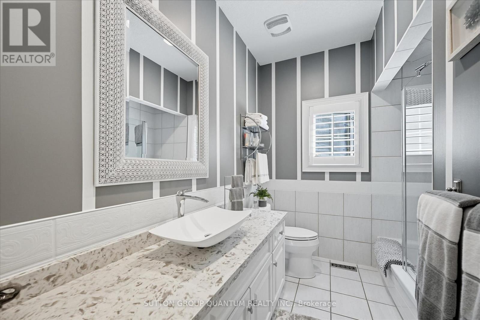 1109 Forestvale Drive, Burlington, ON - Indoor Photo Showing Bathroom