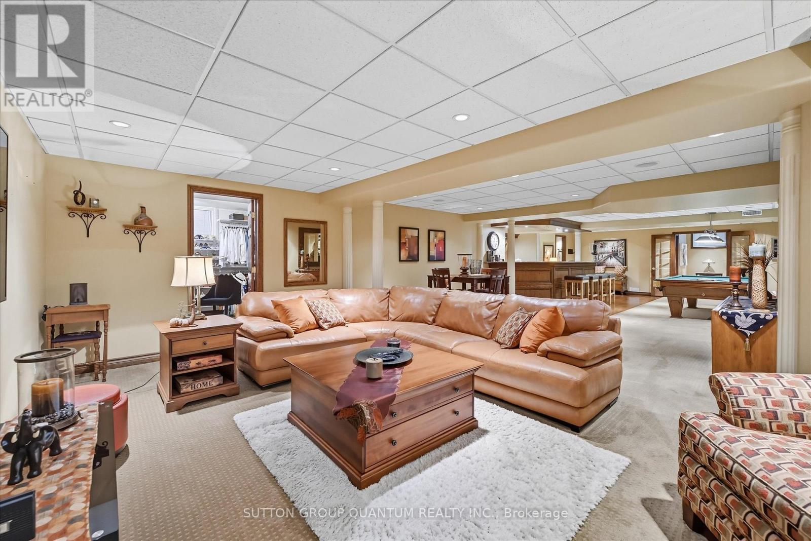 1109 Forestvale Drive, Burlington, ON - Indoor Photo Showing Living Room