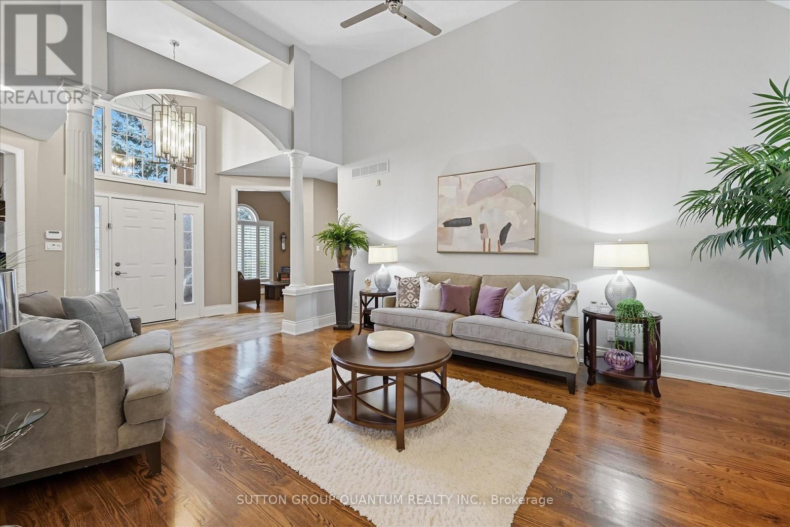 1109 Forestvale Drive, Burlington, ON - Indoor Photo Showing Living Room