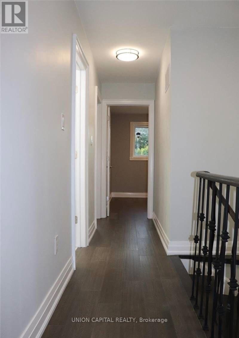 3210 Fairfox Crescent, Mississauga, ON - Indoor Photo Showing Other Room