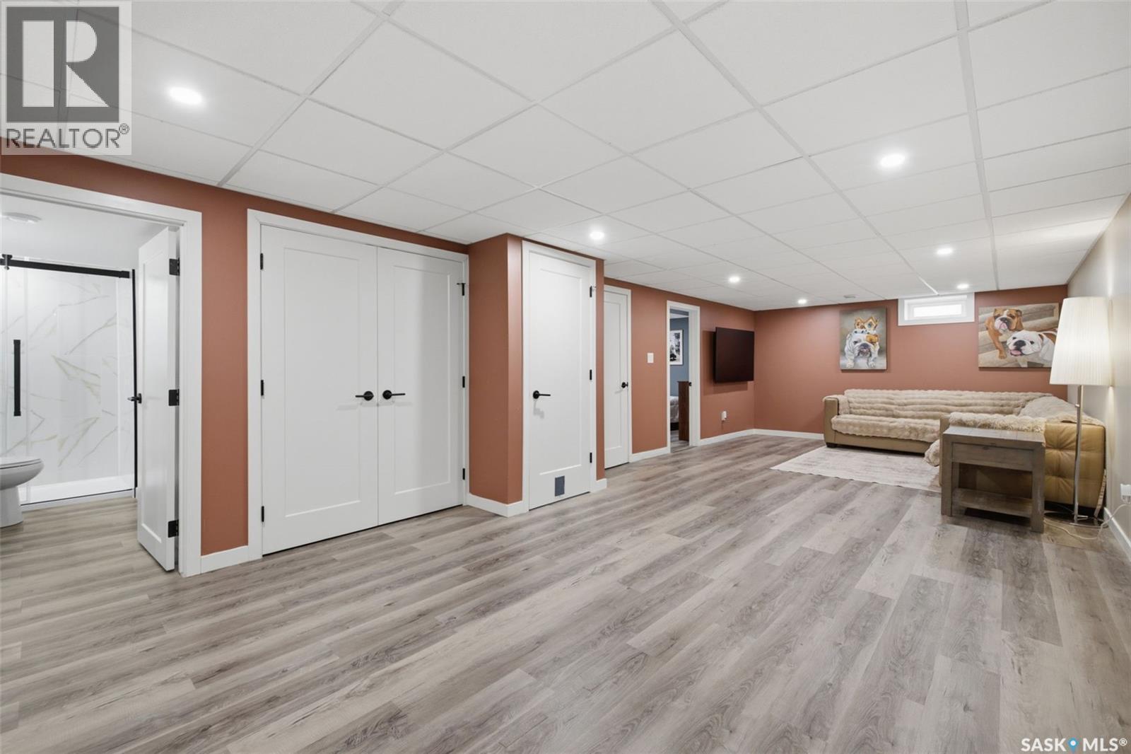 98 Dunsmore Drive, Regina, SK - Indoor