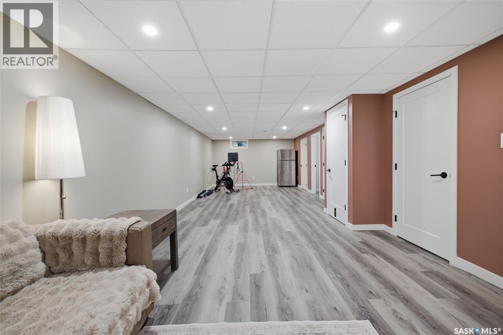 98 Dunsmore Drive, Regina, SK - Indoor