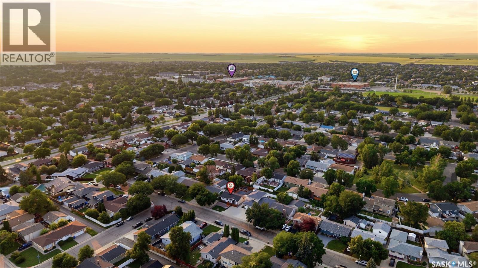 98 Dunsmore Drive, Regina, SK - Outdoor With View