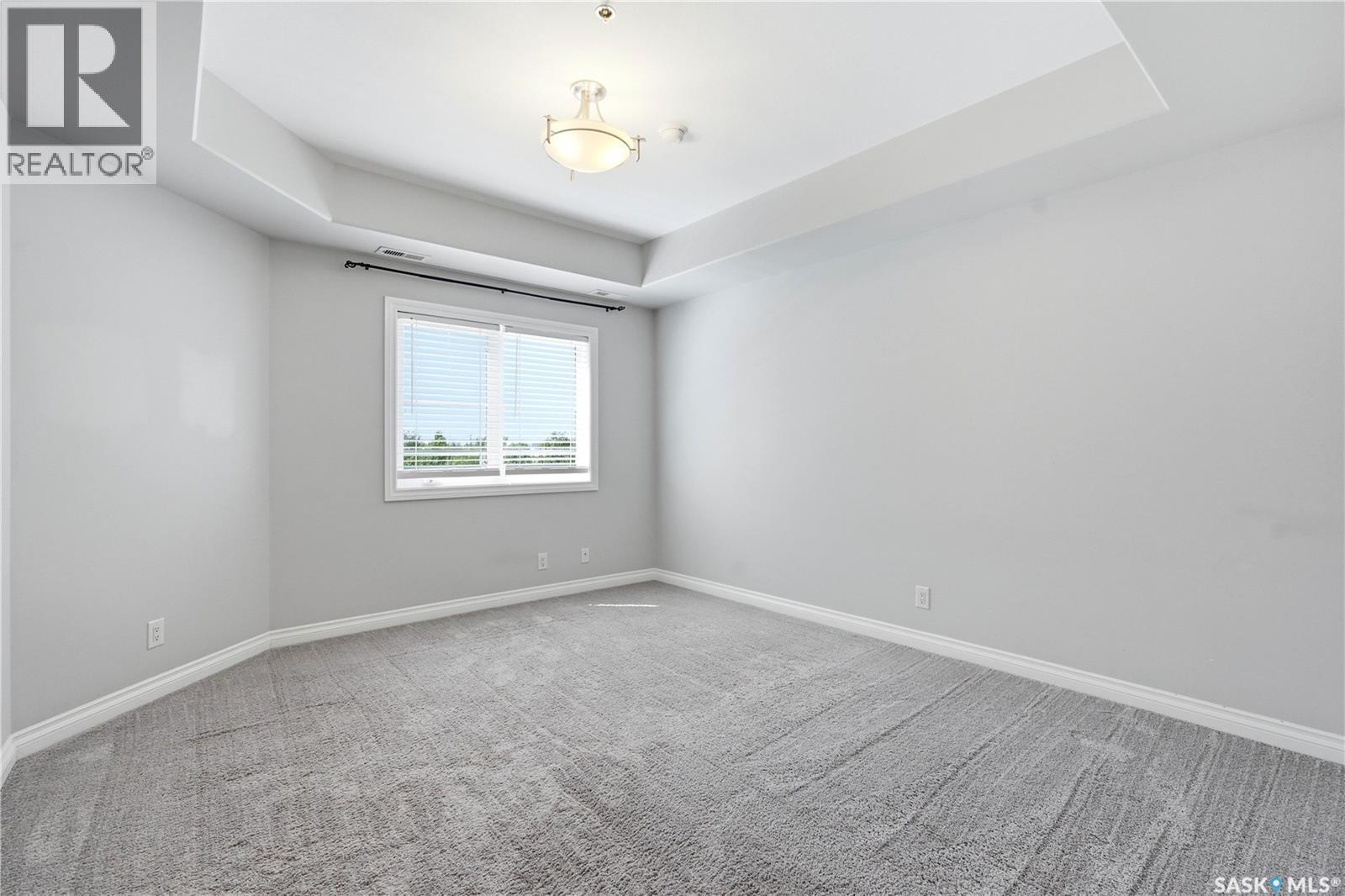 213 412 Willowgrove Square, Saskatoon, SK - Indoor Photo Showing Other Room