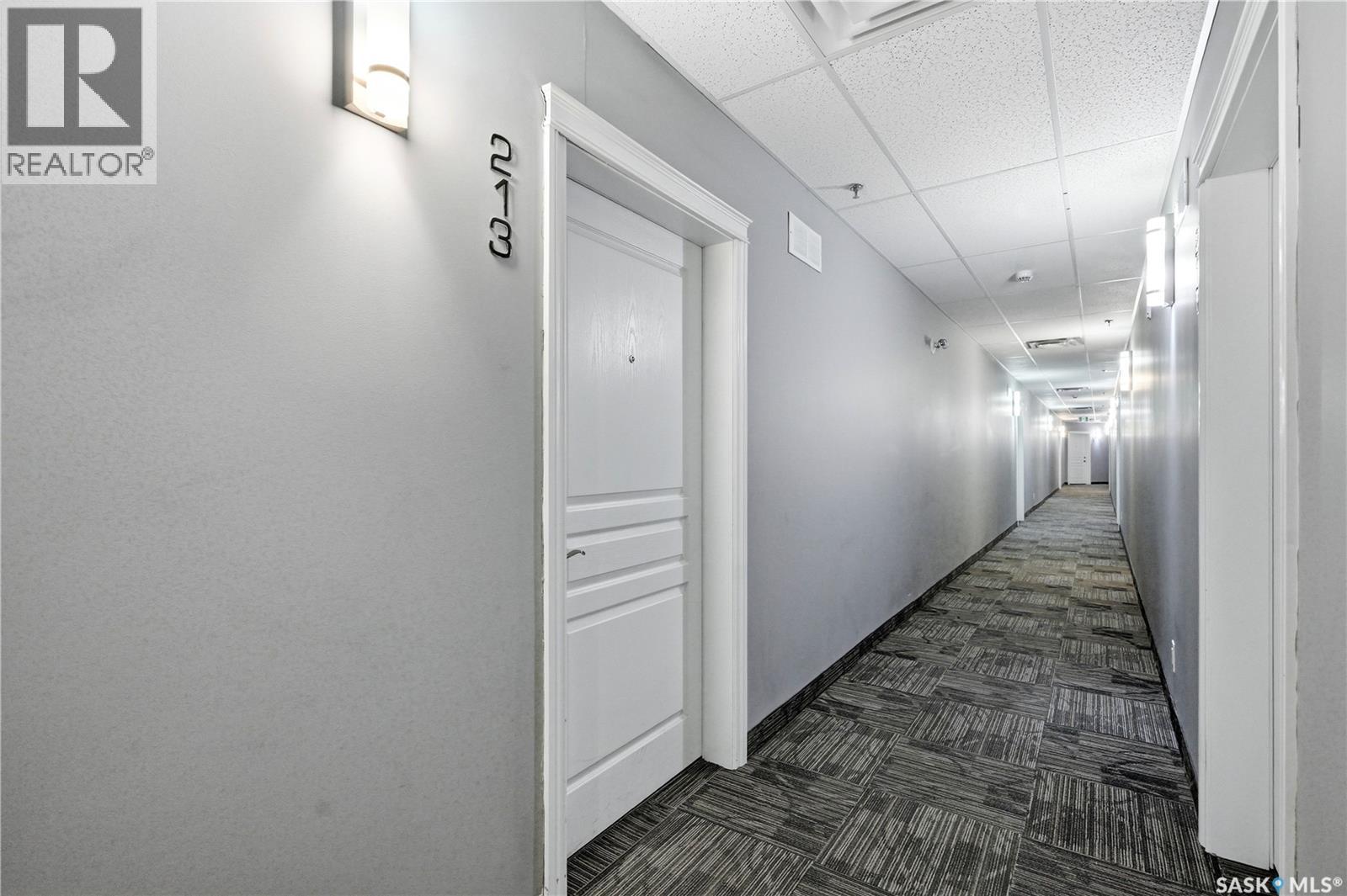 213 412 Willowgrove Square, Saskatoon, SK - Indoor Photo Showing Other Room