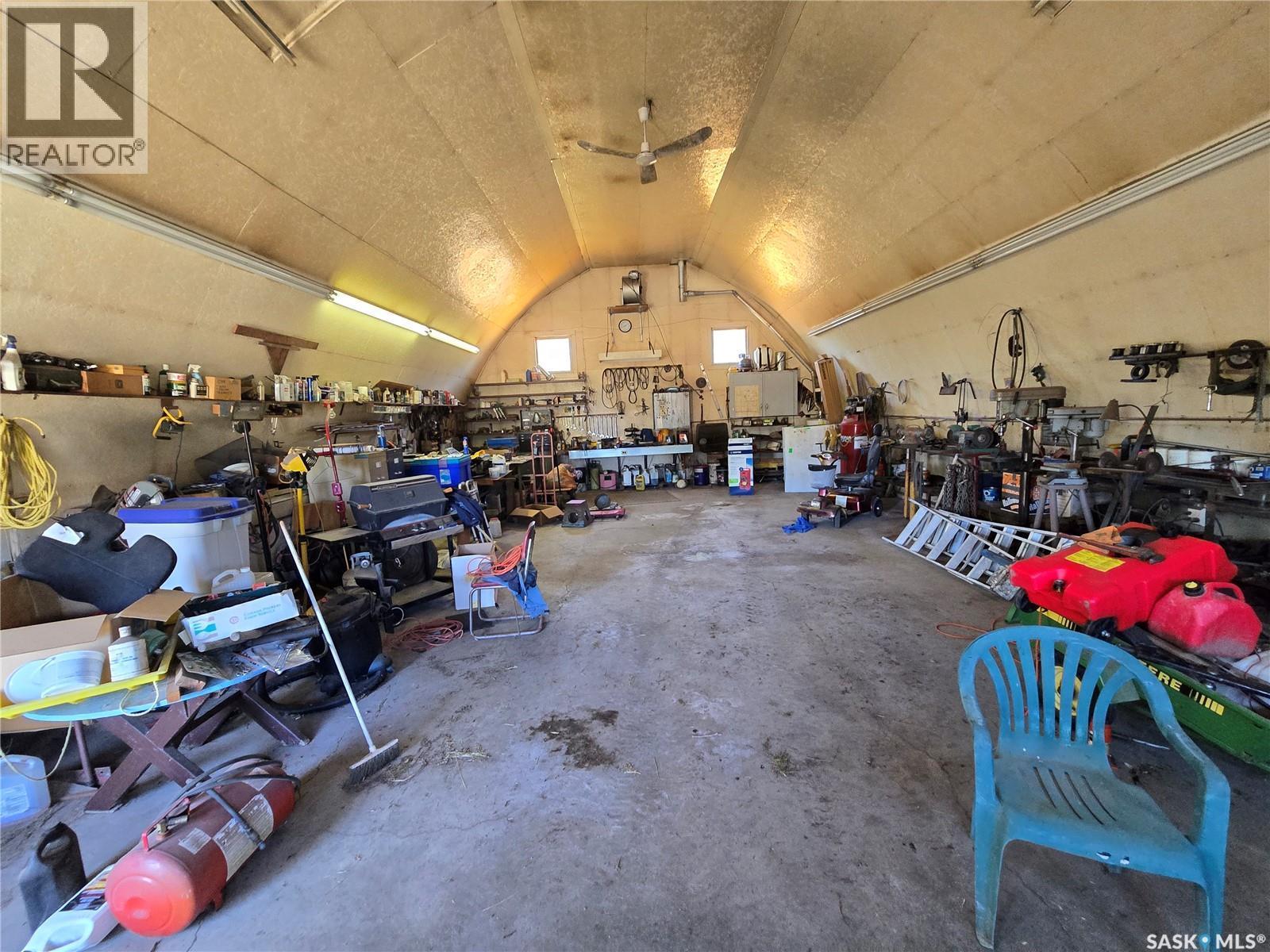 Mccormick Acreage, Weyburn Rm No. 67, SK - Indoor Photo Showing Garage