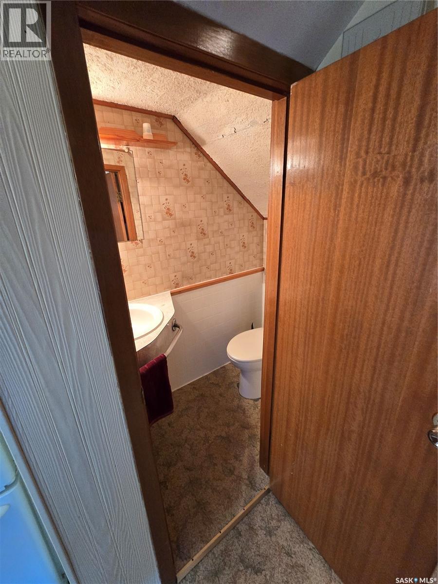 Mccormick Acreage, Weyburn Rm No. 67, SK - Indoor Photo Showing Bathroom