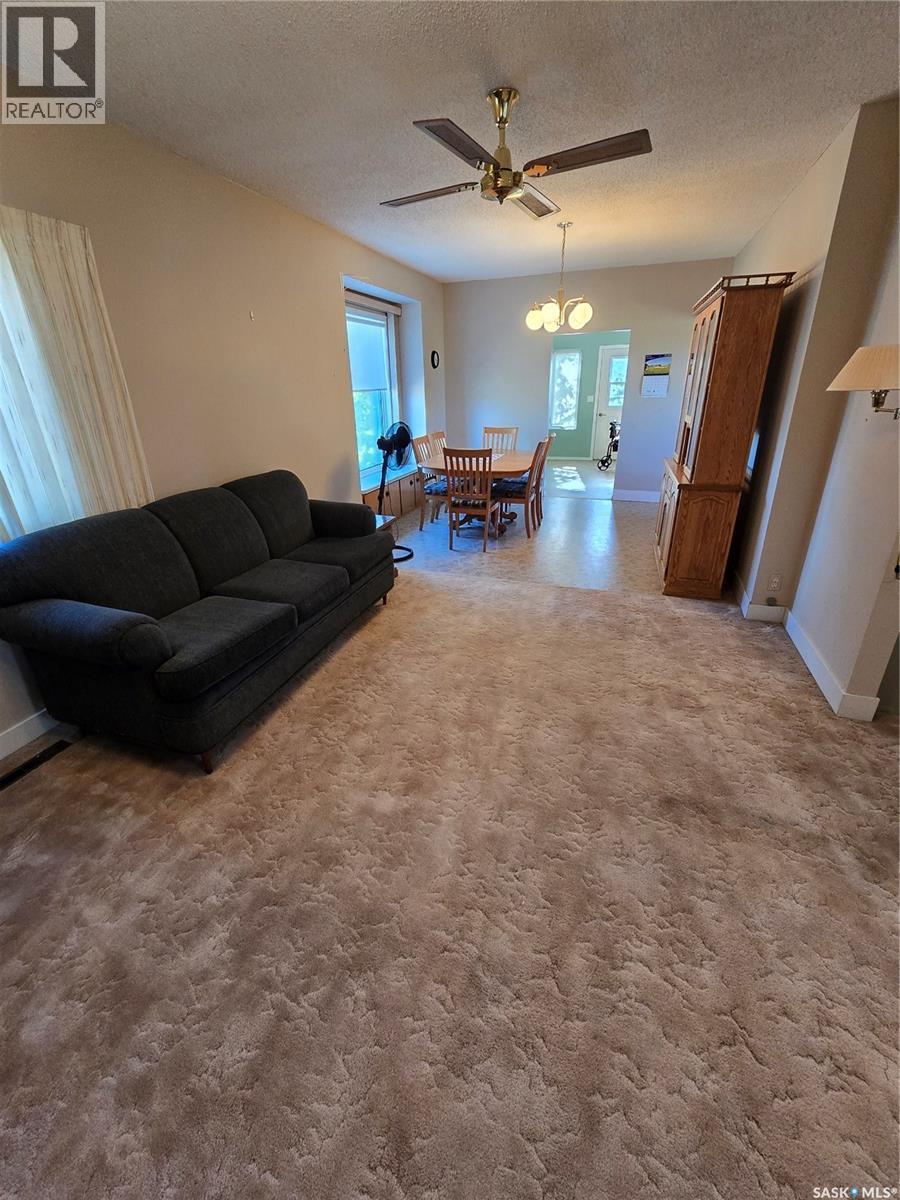Mccormick Acreage, Weyburn Rm No. 67, SK - Indoor