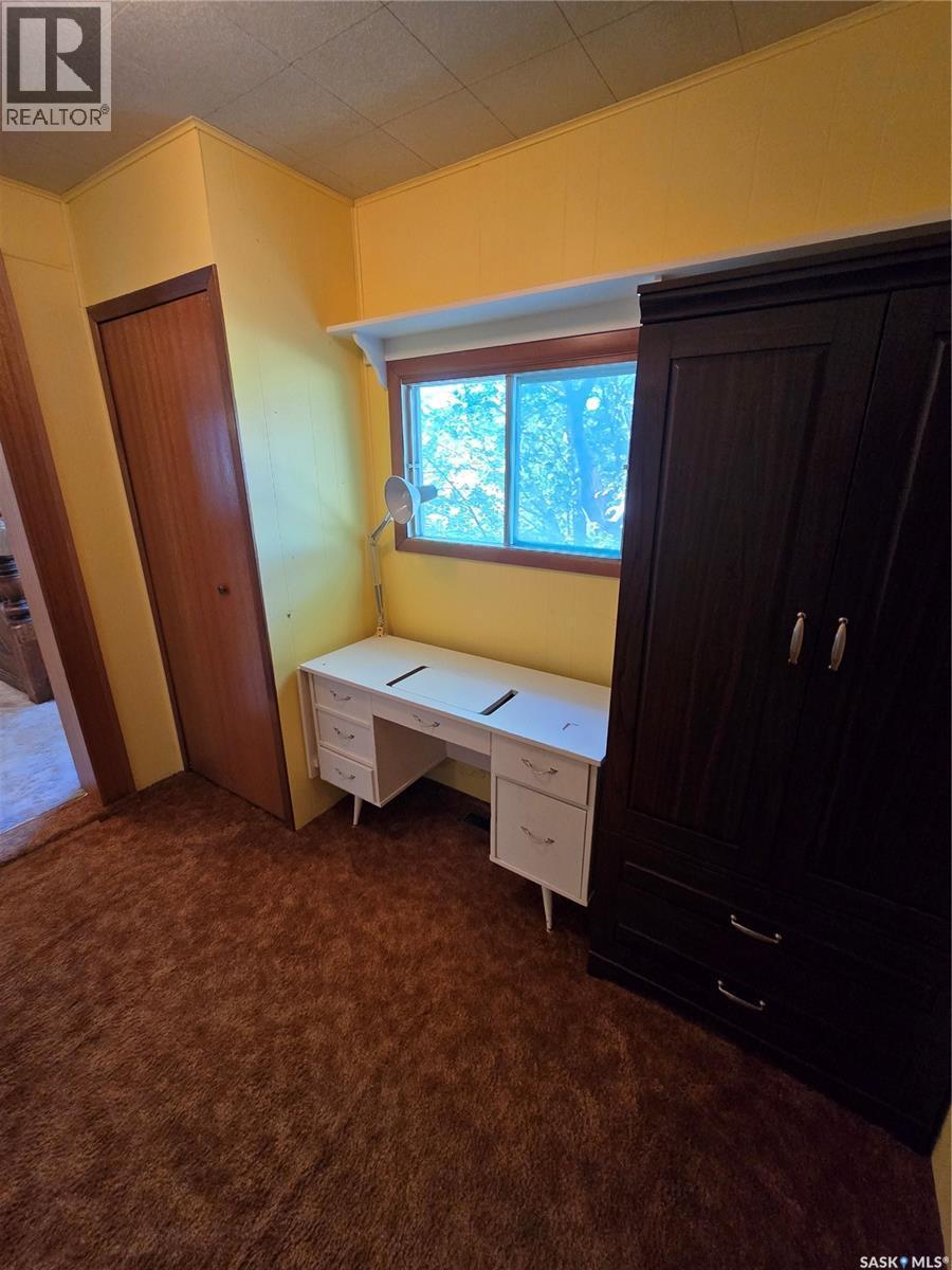 Mccormick Acreage, Weyburn Rm No. 67, SK - Indoor