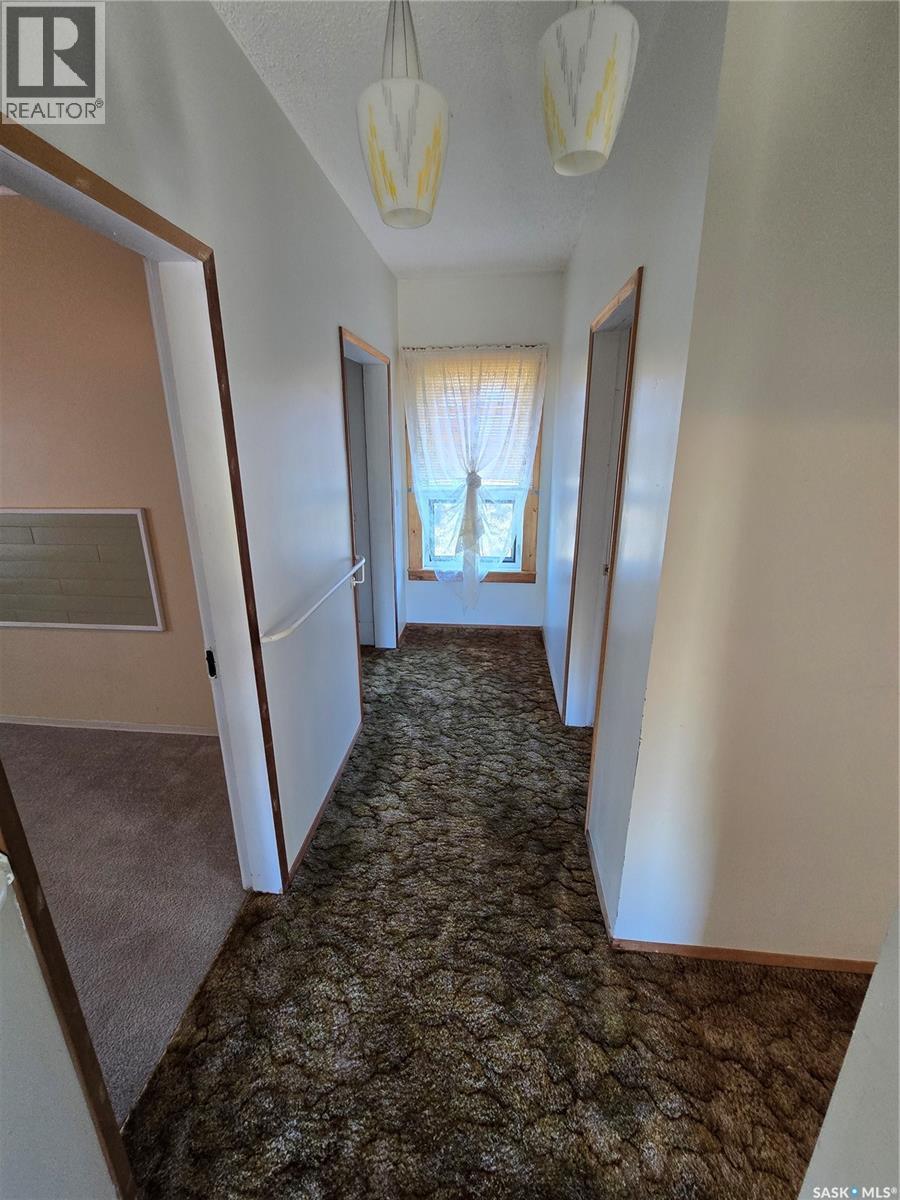 Mccormick Acreage, Weyburn Rm No. 67, SK - Indoor Photo Showing Other Room
