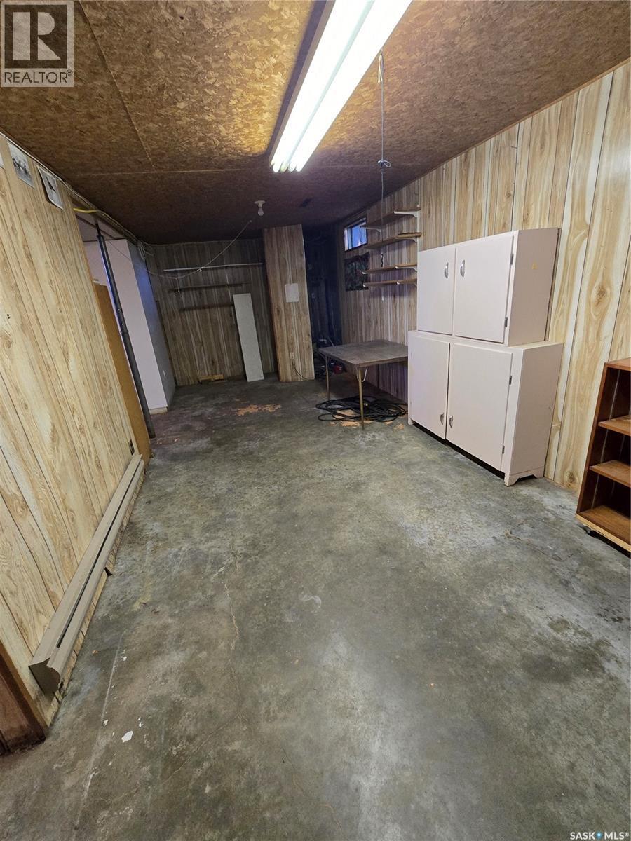 Mccormick Acreage, Weyburn Rm No. 67, SK - Indoor