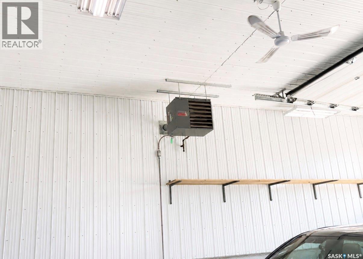 Rempel Acreage, Swift Current Rm No. 137, SK - With Exterior