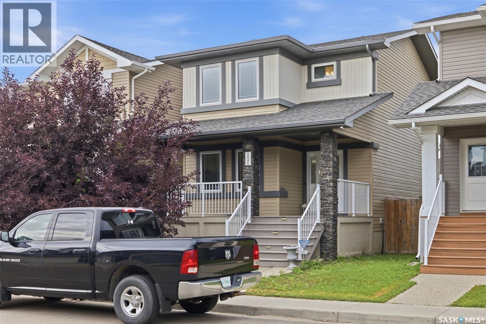 4845 Liberty Street, Regina, SK - Outdoor With Facade