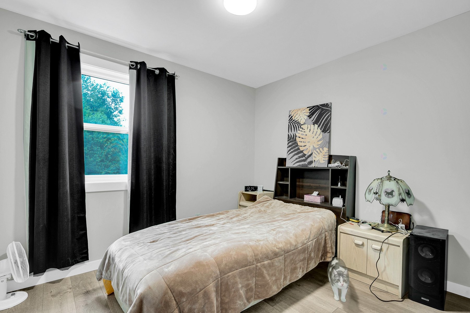 Bedroom - 110 Rue Philipon, Saint-Calixte, QC - Indoor Photo Showing Bedroom