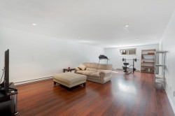 Family Room - 