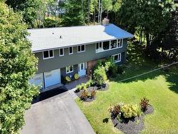 829 Edgehill ROW Saint John, NB E2M 4G6