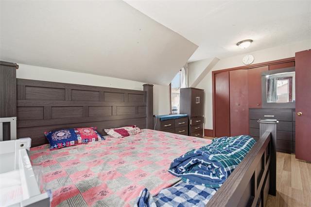 384 Magnus Ave, Winnipeg, MB - Indoor Photo Showing Bedroom
