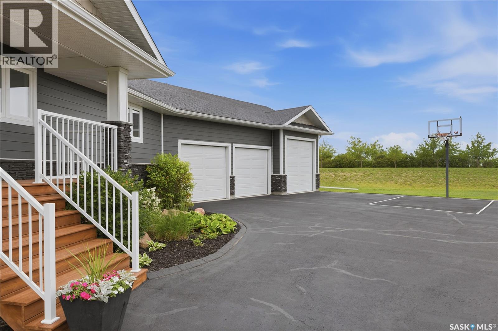 12 Valley Ridge Road, Last Mountain Lake, SK - Outdoor