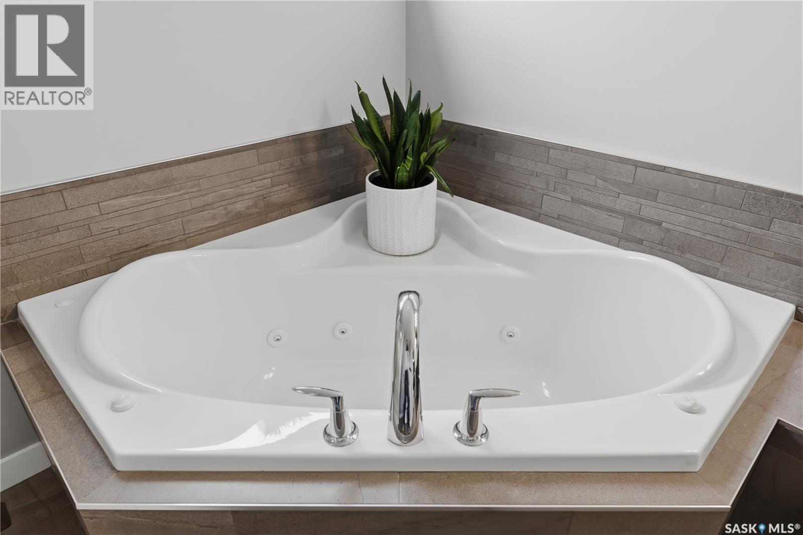 12 Valley Ridge Road, Last Mountain Lake, SK - Indoor Photo Showing Bathroom