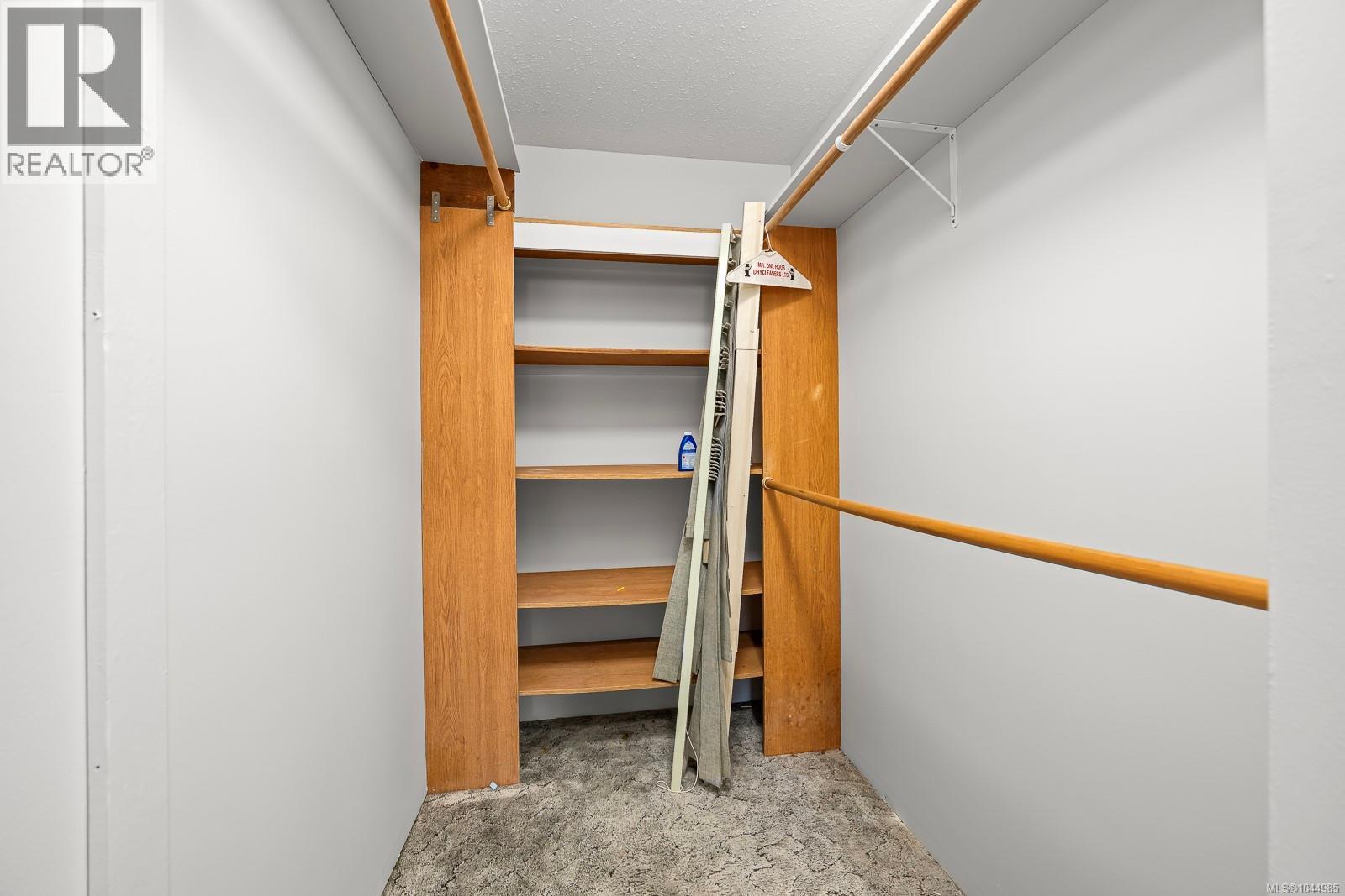 2233 6Th St E, Courtenay, BC - Indoor Photo Showing Other Room