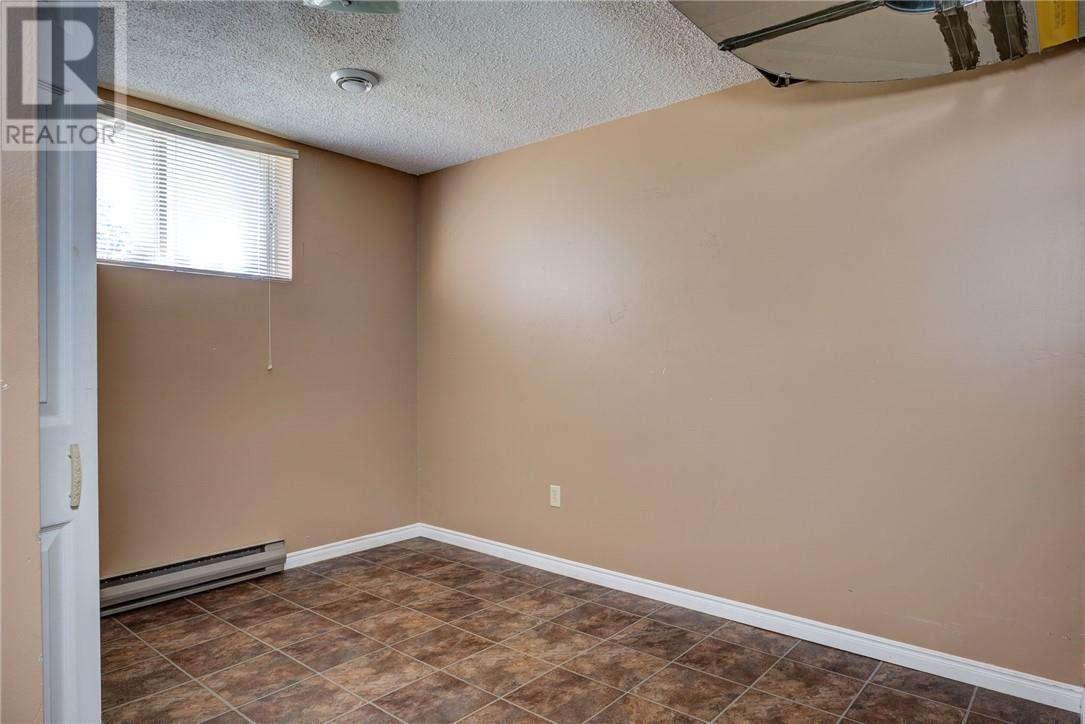 135 Ellen Street, Azilda, ON - Indoor Photo Showing Other Room
