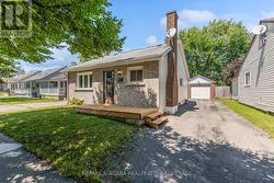 394 SIMPSON AVENUE Welland (Lincoln/Crowland), ON L3B 4Z2