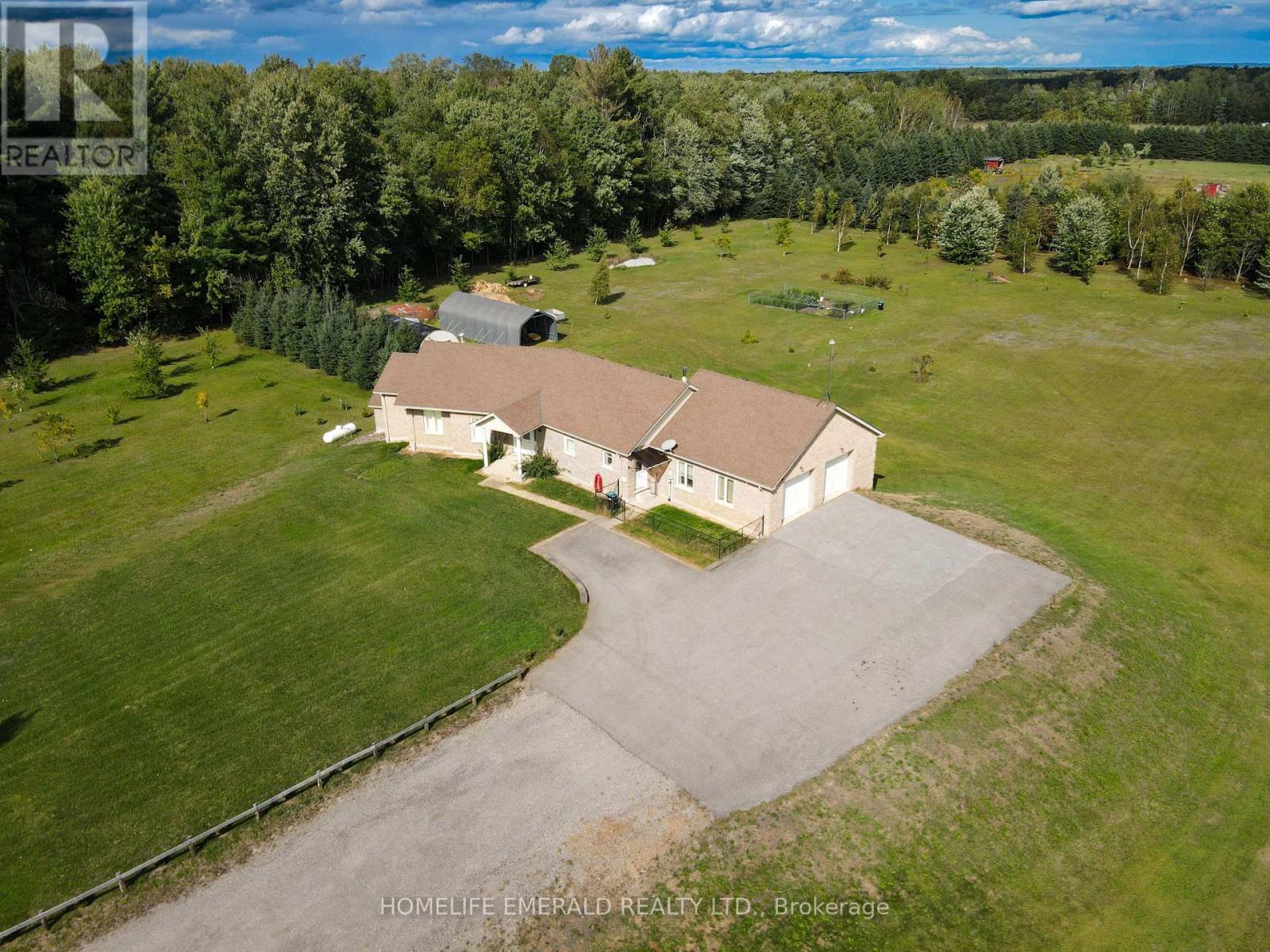 3175 3/4 Concession, Clearview, ON - Outdoor With View