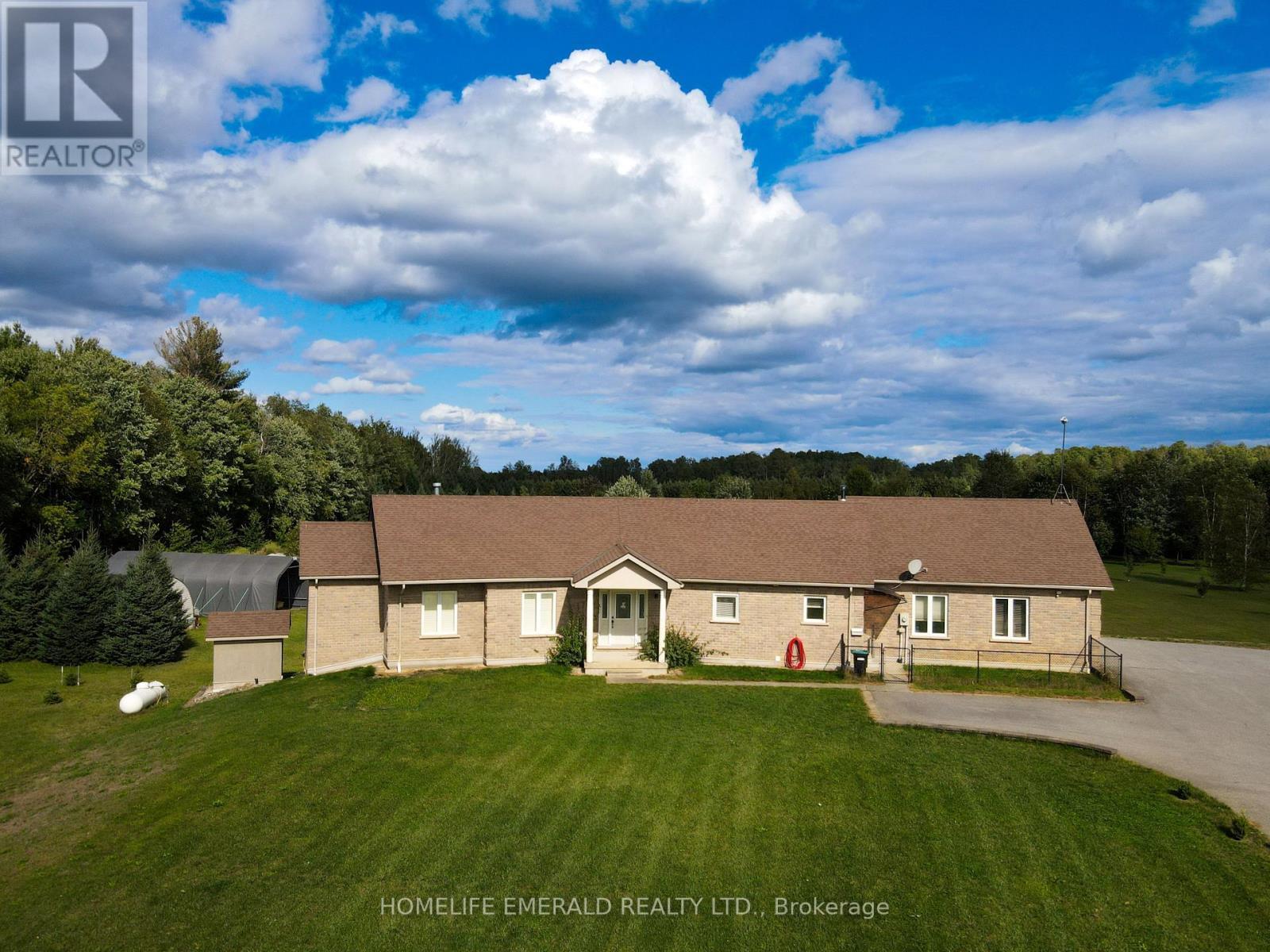 3175 3/4 Concession, Clearview, ON - Outdoor With View