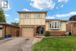 7 CHOPIN COURT Whitby, ON L1N 6C5