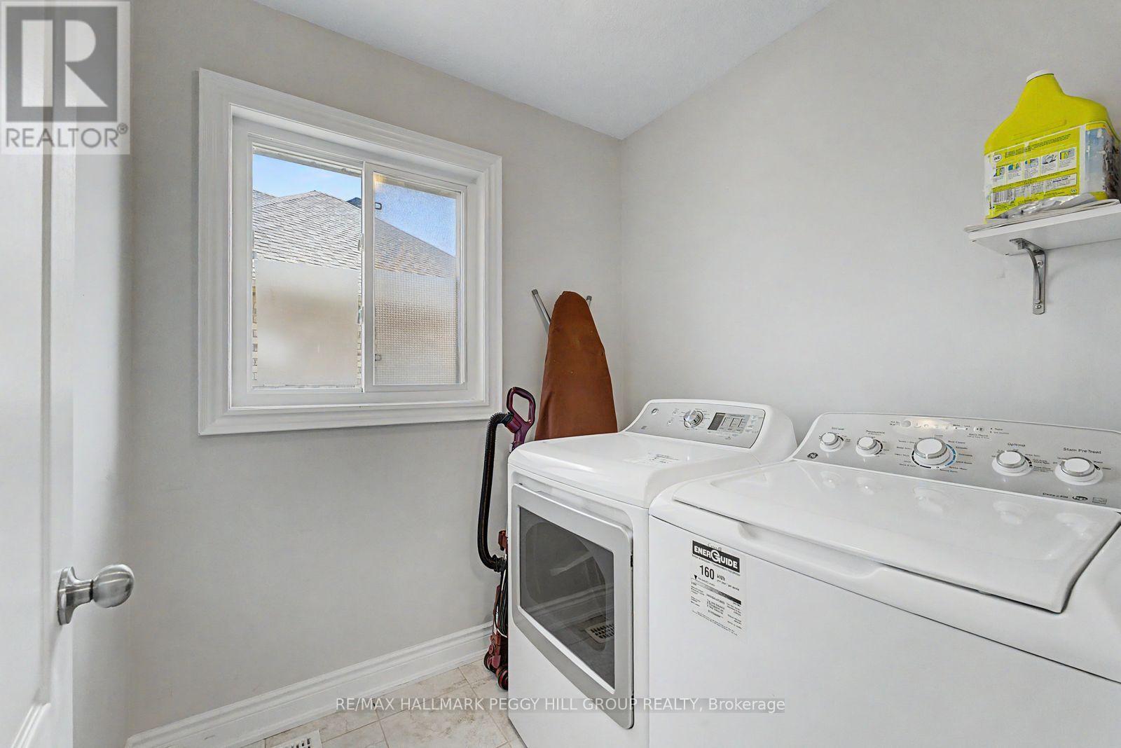 Upper - 53 Nathan Crescent, Barrie, ON - Indoor Photo Showing Laundry Room