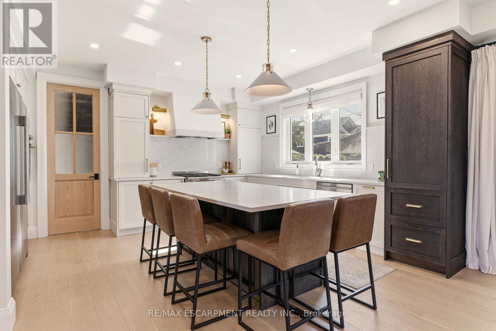 940 Gorton Avenue, Burlington, ON - Indoor Photo Showing Other Room