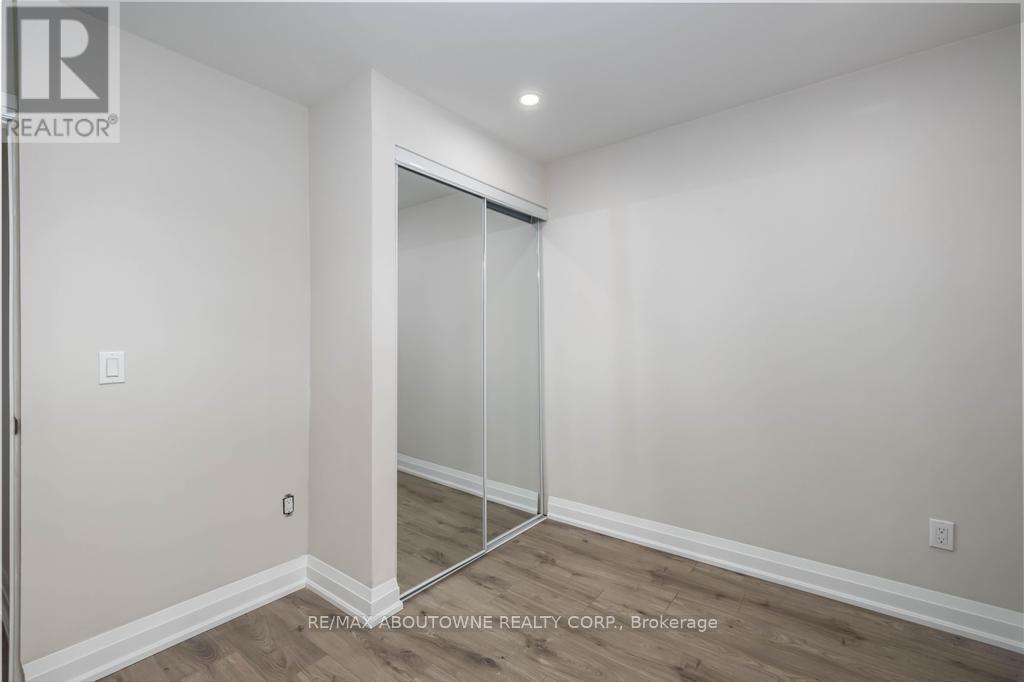 131 West Avenue N, Hamilton, ON - Indoor Photo Showing Other Room