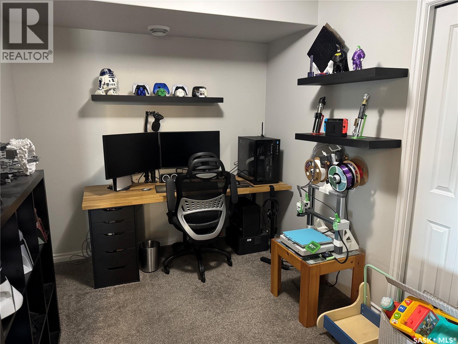 108 210 Rajput Way, Saskatoon, SK - Indoor Photo Showing Office