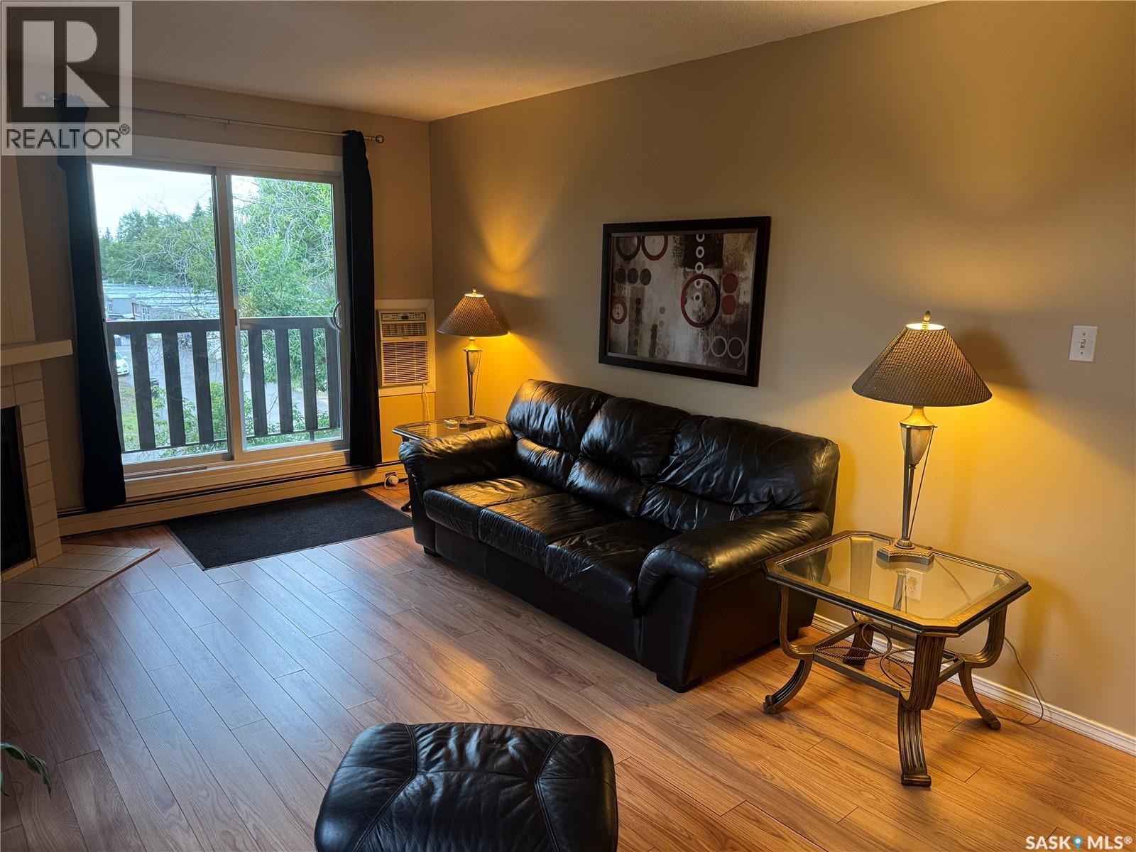 237 510 Prairie Avenue, Saskatoon, SK - Indoor Photo Showing Living Room With Fireplace