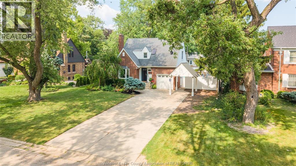 2784 Alexandra Ave, Windsor, ON - Outdoor