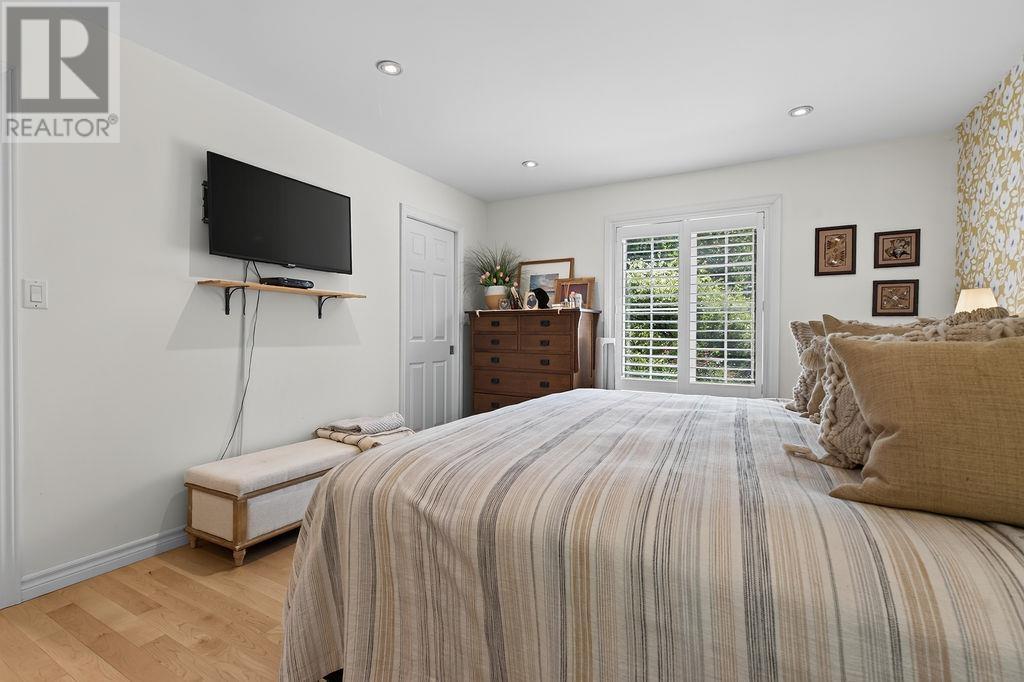 966 Fourth Lin E, Sault Ste. Marie, ON - Indoor Photo Showing Bedroom