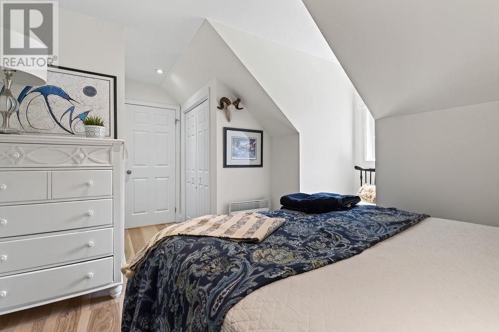 966 Fourth Lin E, Sault Ste. Marie, ON - Indoor Photo Showing Bedroom
