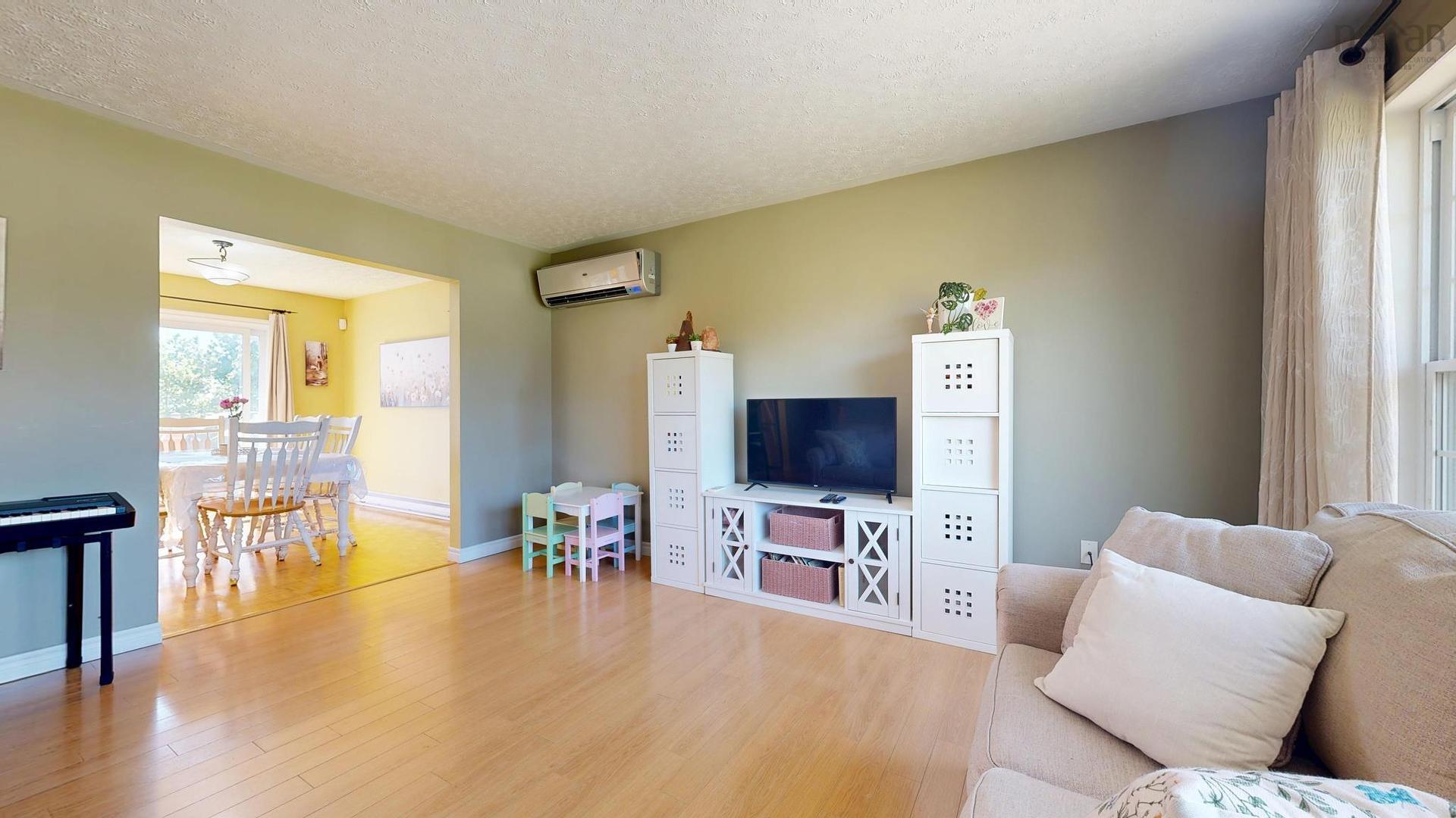 80 Apple Tree Lane, Kentville, NS - Indoor Photo Showing Living Room