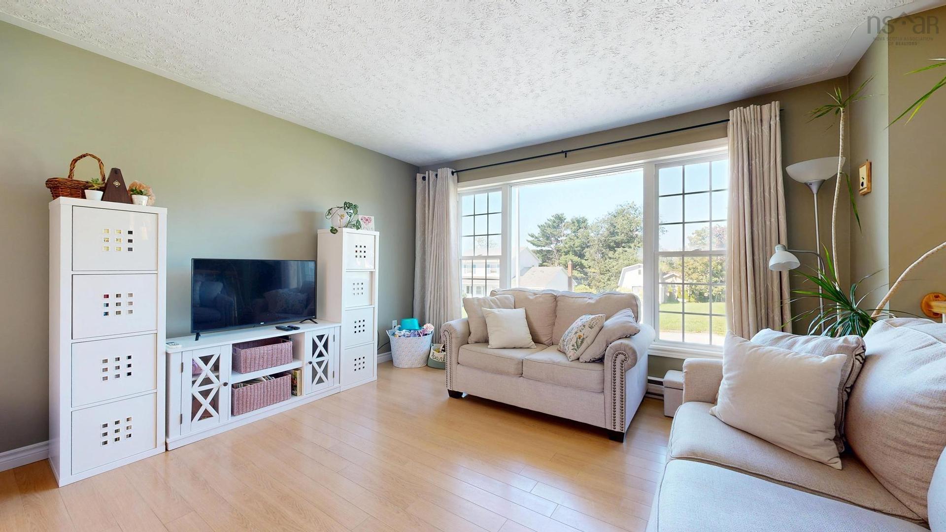 80 Apple Tree Lane, Kentville, NS - Indoor Photo Showing Living Room