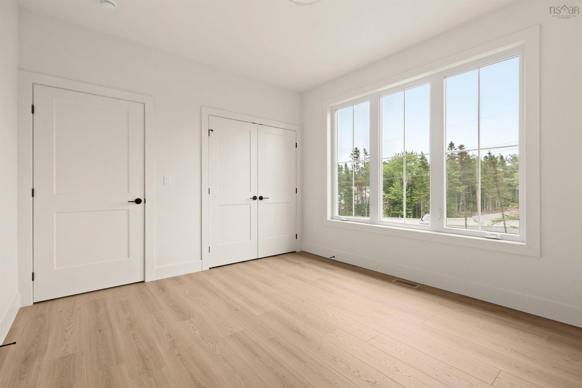 137 Parish Street, Fall River, NS - Indoor Photo Showing Other Room