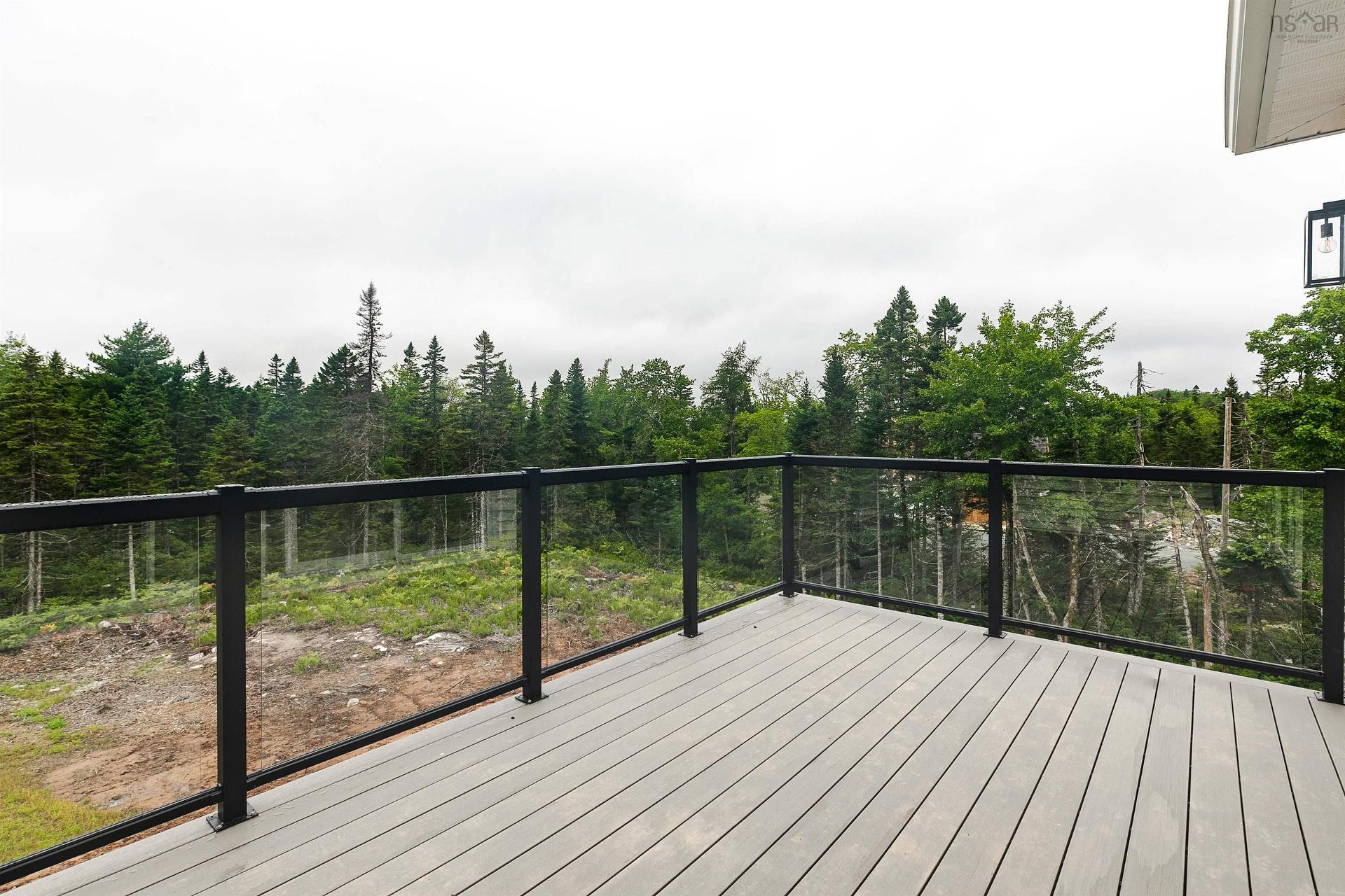 137 Parish Street, Fall River, NS - Outdoor