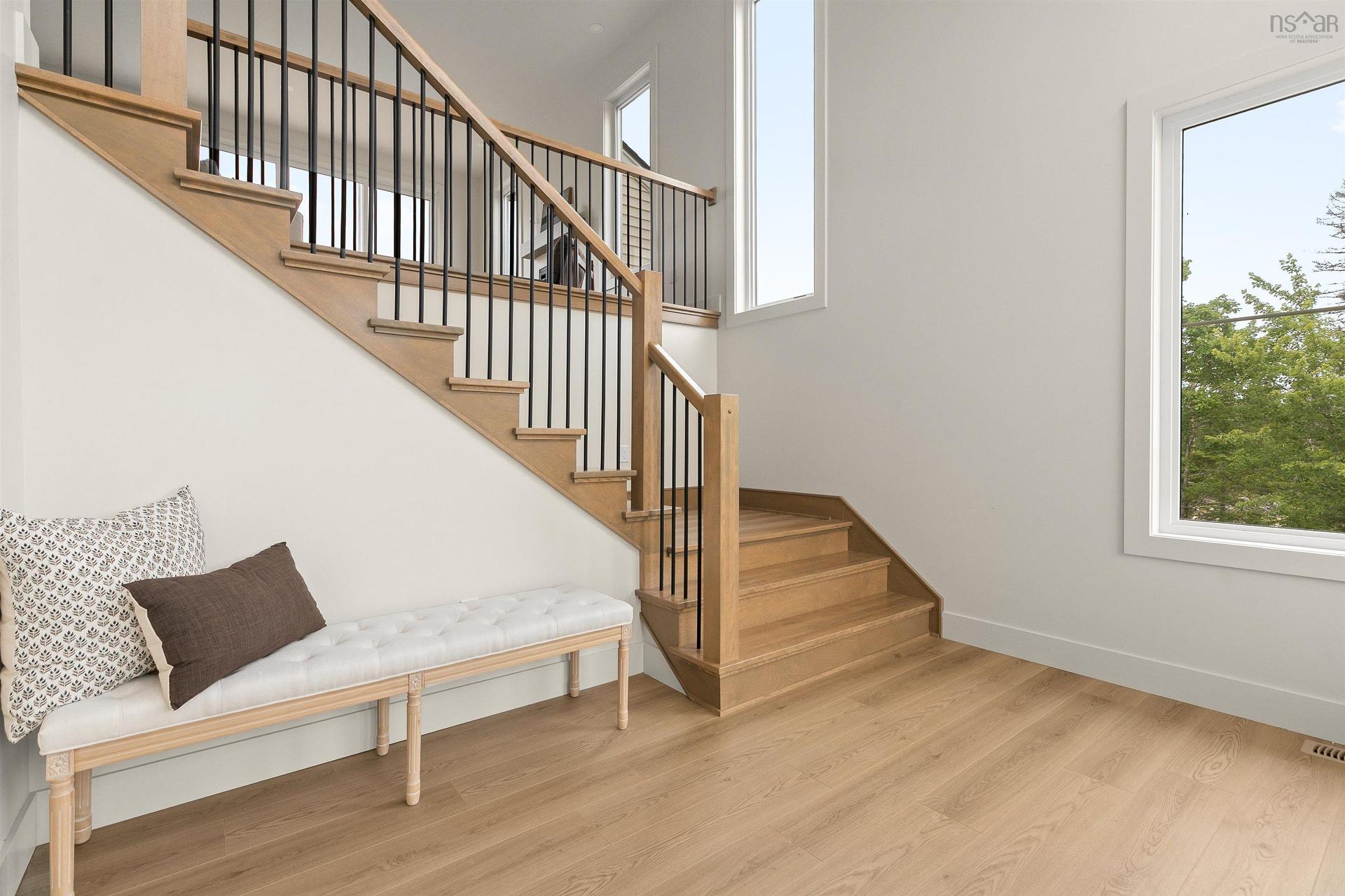 137 Parish Street, Fall River, NS - Indoor Photo Showing Other Room
